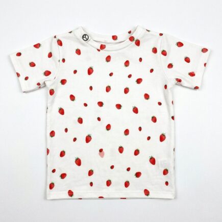 T-Shirt_Jersey_Erdbeeren_Weiss_Essen Jersey T-shirt mit Erdbeermotiv