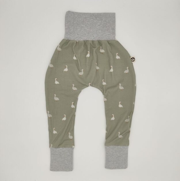 Mitwachshose Jersey Gänse grün Gr. 92-104 [SALE]