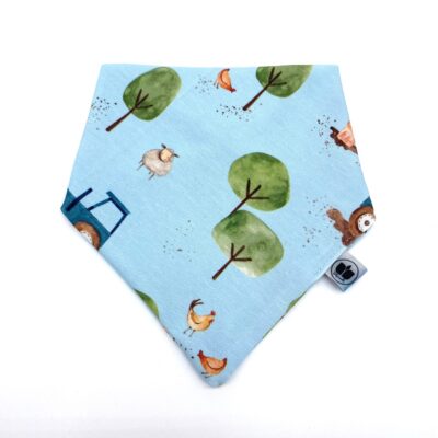 Halstuch_Jersey_Kleine-Farm_Blau_Tiere_Fahrzeuge_01