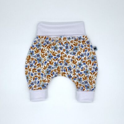 Mitwachshose_Jersey_Blüten-Weiss_Bunt_Pflanzen_Blumen_02
