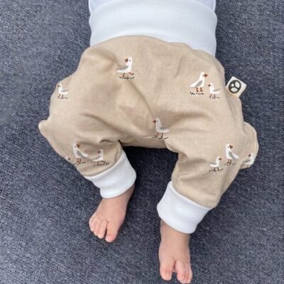 Mitwachshose_Jersey_Möwen_Beige_Tiere_Natur_03