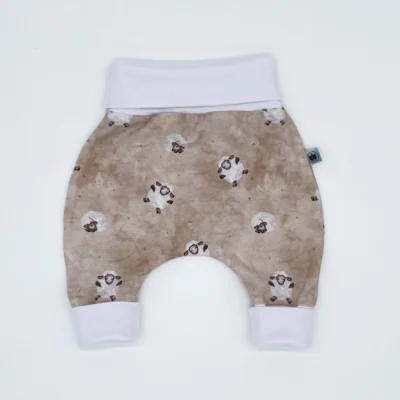 Mitwachshose_Jersey_Schäfchen_Creme_Tiere_02