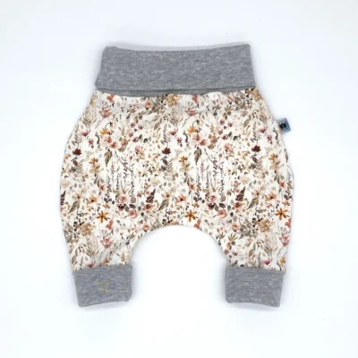Mitwachshose_Jersey_Wildblumen_Creme_Pflanzen_Blumen_02