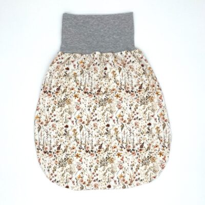 Strampelsack_Jersey_Wildblumen_Creme_Pflanzen_Blumen_01
